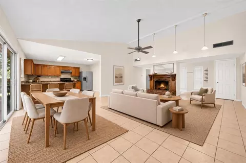Living - 22702 Melham Ln, Spring, TX 77373 photo 2 of 7