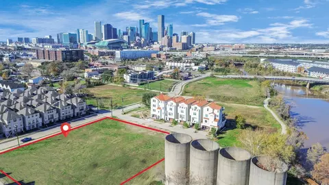 625 N Nagle St, Houston, TX 77003