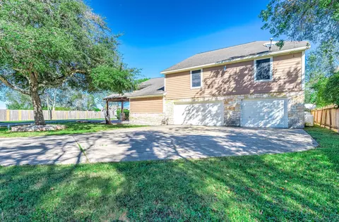 19005 Hwy 6, Manvel, TX 77578