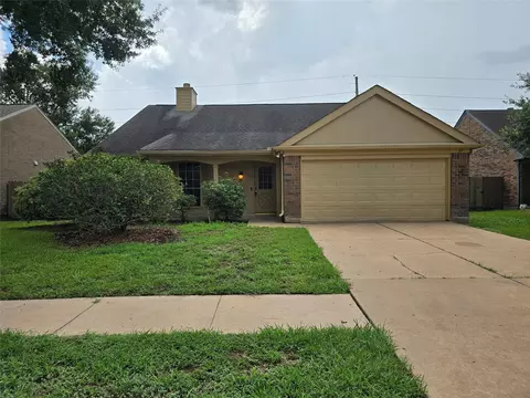 1703 Clear Valley Dr, Houston, TX 77014