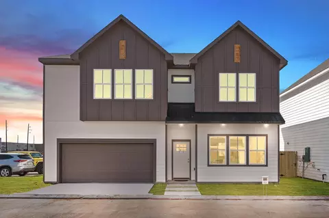 6702 Metro Blvd #7, Houston, TX 77083