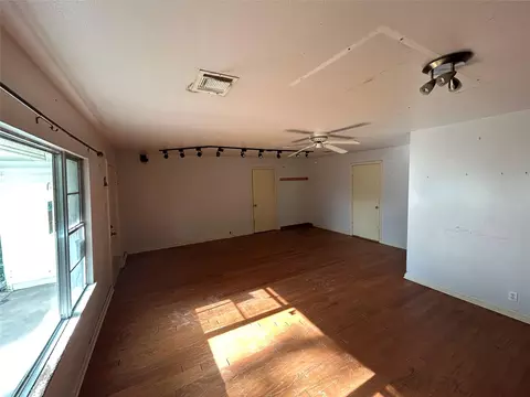 Living - 210 Baker Dr, Tomball, TX 77375 photo 2 of 8