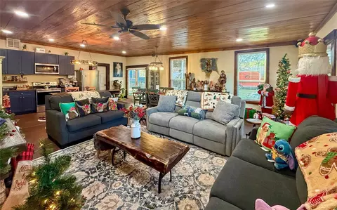 Living - 841 S Loop 497, Brenham, TX 77833 photo 1 of 2
