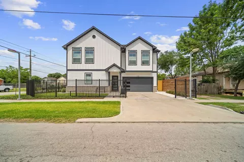 120 Adams St, Houston, TX 77011