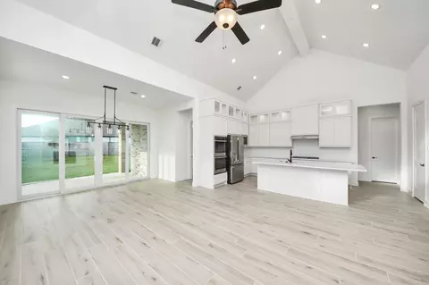 9519 Chateau Hl, Manvel, TX 77578