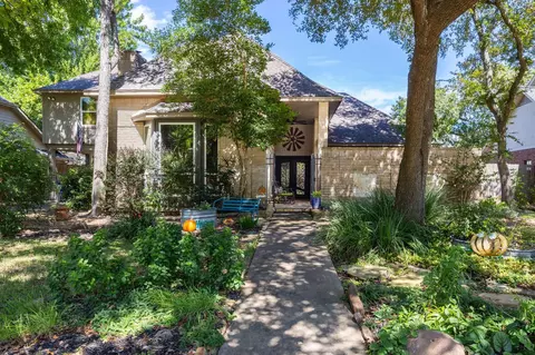 1622 Rambling Stone Dr, Richmond, TX 77406
