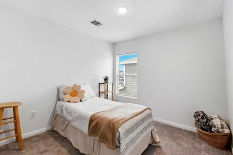 Bedroom - 9819 Emerald Stone Way, Conroe, TX 77306 photo 5 of 7