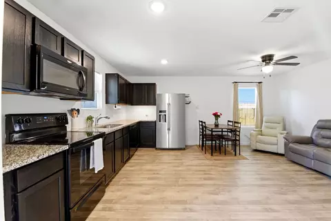 Kitchen - 9819 Emerald Stone Way, Conroe, TX 77306 photo 1 of 3