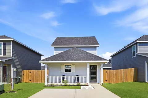 9819 Emerald Stone Way, Conroe, TX 77306