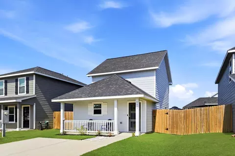 Exterior - 9819 Emerald Stone Way, Conroe, TX 77306 photo 2 of 9