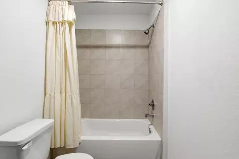 Bath - 9819 Emerald Stone Way, Conroe, TX 77306 photo 3 of 3