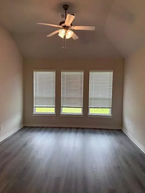 Living - 7838 Ruth Ravine Ct, Spring, TX 77379 photo 3 of 5
