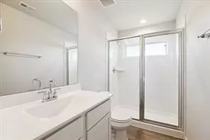 Bath - 7838 Ruth Ravine Ct, Spring, TX 77379 photo 2 of 6