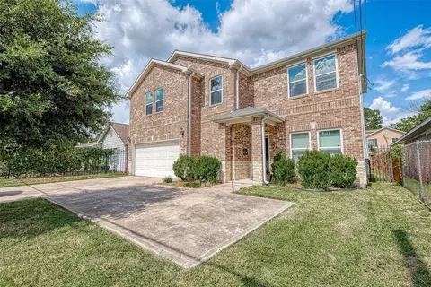 5508 Elysian St, Houston, TX 77009