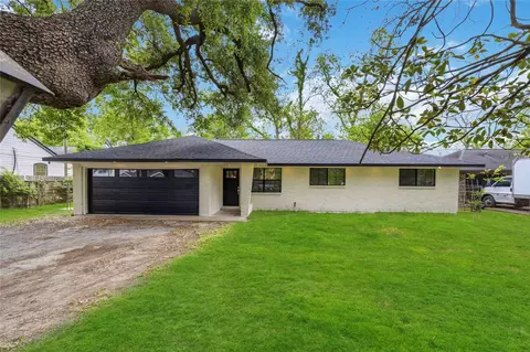 7302 Sandra St, Houston, TX 77028