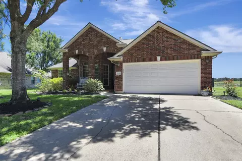 10334 Linden Springs Dr, Houston, TX 77095