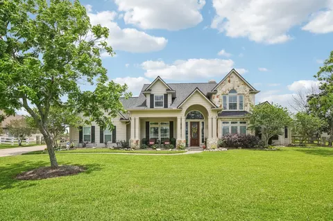 1315 Chapel Bay Rd, Richmond, TX 77469
