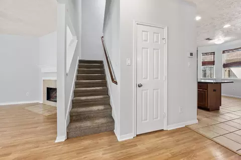 Entry Way - 607 Travis St #5, Webster, TX 77598 photo 3 of 4