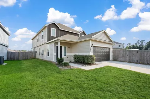14032 Lamprey Dr, Conroe, TX 77384 photo 1