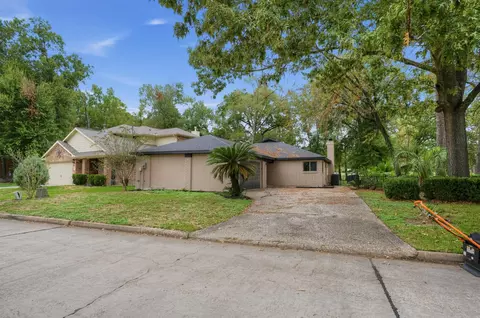 15 Presidio Rd, Montgomery, TX 77356