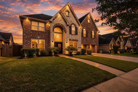 4130 Clover Ridge Ln, Sugar Land, TX 77479