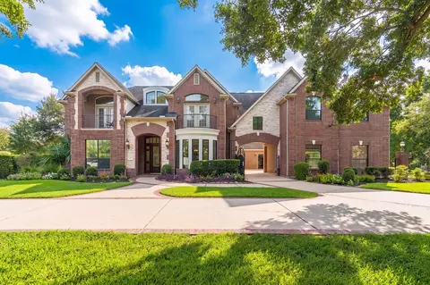 Exterior - 59 Florham Park Dr, Spring, TX 77379 photo 2 of 11