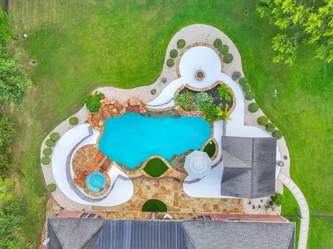 Exterior - 59 Florham Park Dr, Spring, TX 77379 photo 11 of 11