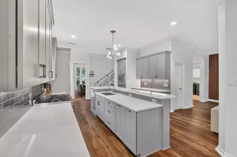 Kitchen - 59 Florham Park Dr, Spring, TX 77379 photo 2 of 3