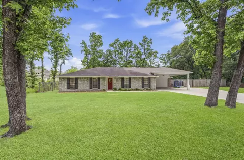 21809 Tophill Dr, Spring, TX 77388