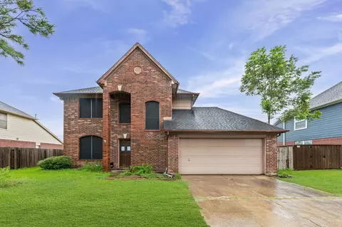 2926 Waterloo Rd, Pearland, TX 77581