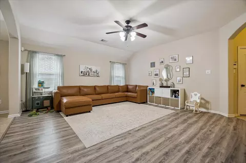 19330 S Cottonwood Green Ln, Cypress, TX 77433