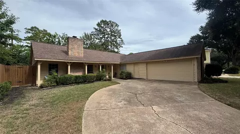 Exterior - 16418 Fox Crossing Ln, Spring, TX 77379 photo 3 of 5