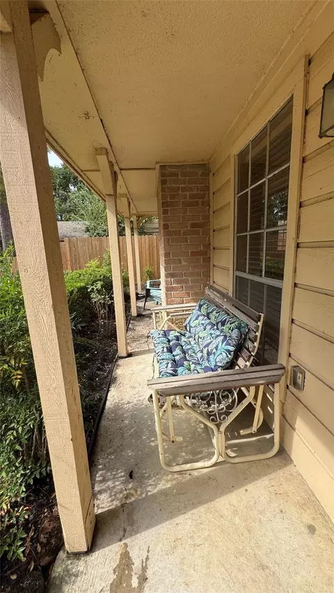 Exterior - 16418 Fox Crossing Ln, Spring, TX 77379 photo 4 of 5