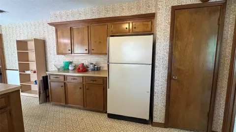 Kitchen - 16418 Fox Crossing Ln, Spring, TX 77379 photo 2 of 2