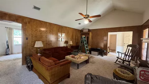Living - 16418 Fox Crossing Ln, Spring, TX 77379 photo 3 of 5