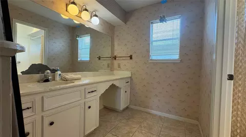 Bath - 16418 Fox Crossing Ln, Spring, TX 77379 photo 1 of 4