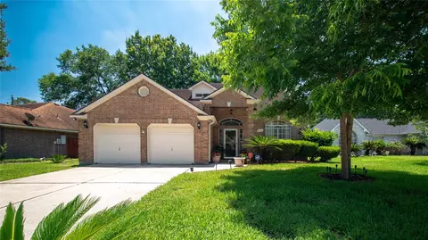 6114 Verde Valley Dr, Humble, TX 77396