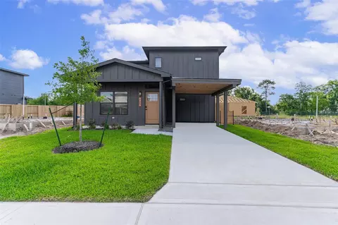 9916 Dipping Woods St, Houston, TX 77076
