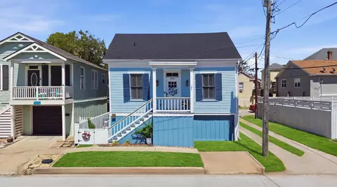1310 19th St, Galveston, TX 77550