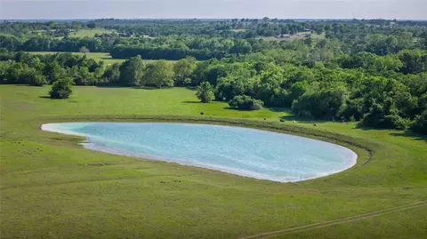 4201 Krueger Rd, Washington, TX 77880