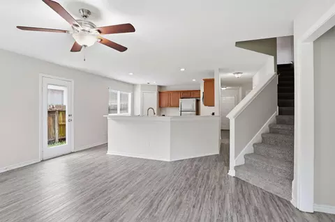 Living - 2325 Shady Tree Ln, Conroe, TX 77301 photo 2 of 6