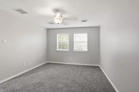 Bedroom - 2325 Shady Tree Ln, Conroe, TX 77301 photo 6 of 14