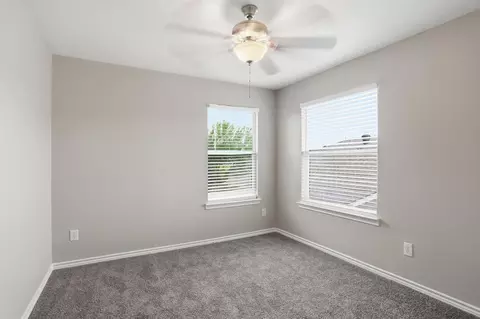 Bedroom - 2325 Shady Tree Ln, Conroe, TX 77301 photo 8 of 14