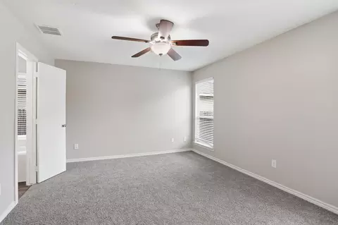 Bedroom - 2325 Shady Tree Ln, Conroe, TX 77301 photo 3 of 14
