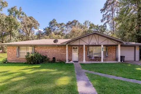174 E Westwood Dr E, Trinity, TX 75862