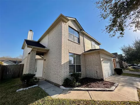 16622 Pademelon Dr, Sugar Land, TX 77498