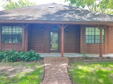 3533 N Elm Rd, Santa Fe, TX 77517
