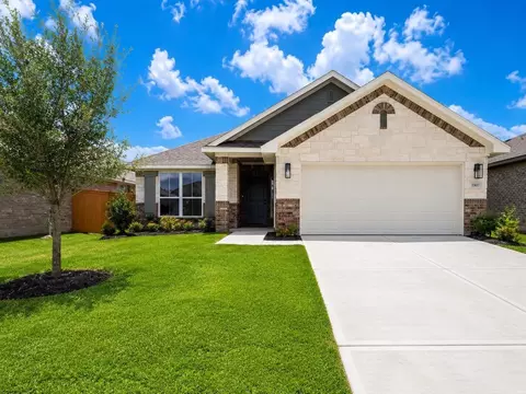 13929 Seneca Lake Dr, La Marque, TX 77568