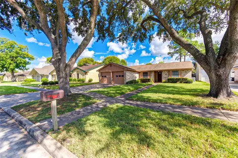 12230 Meadowdale Dr, Meadows Place, TX 77477