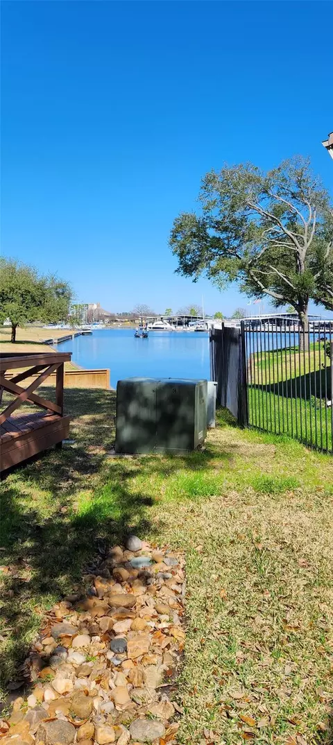 12100 Melville Dr #505, Montgomery, TX 77356